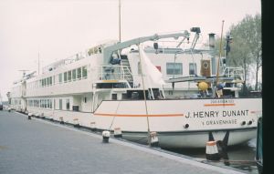 065245.jpg